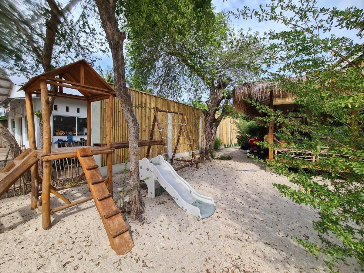 The Beach Shack Гили Еър Екстериор снимка
