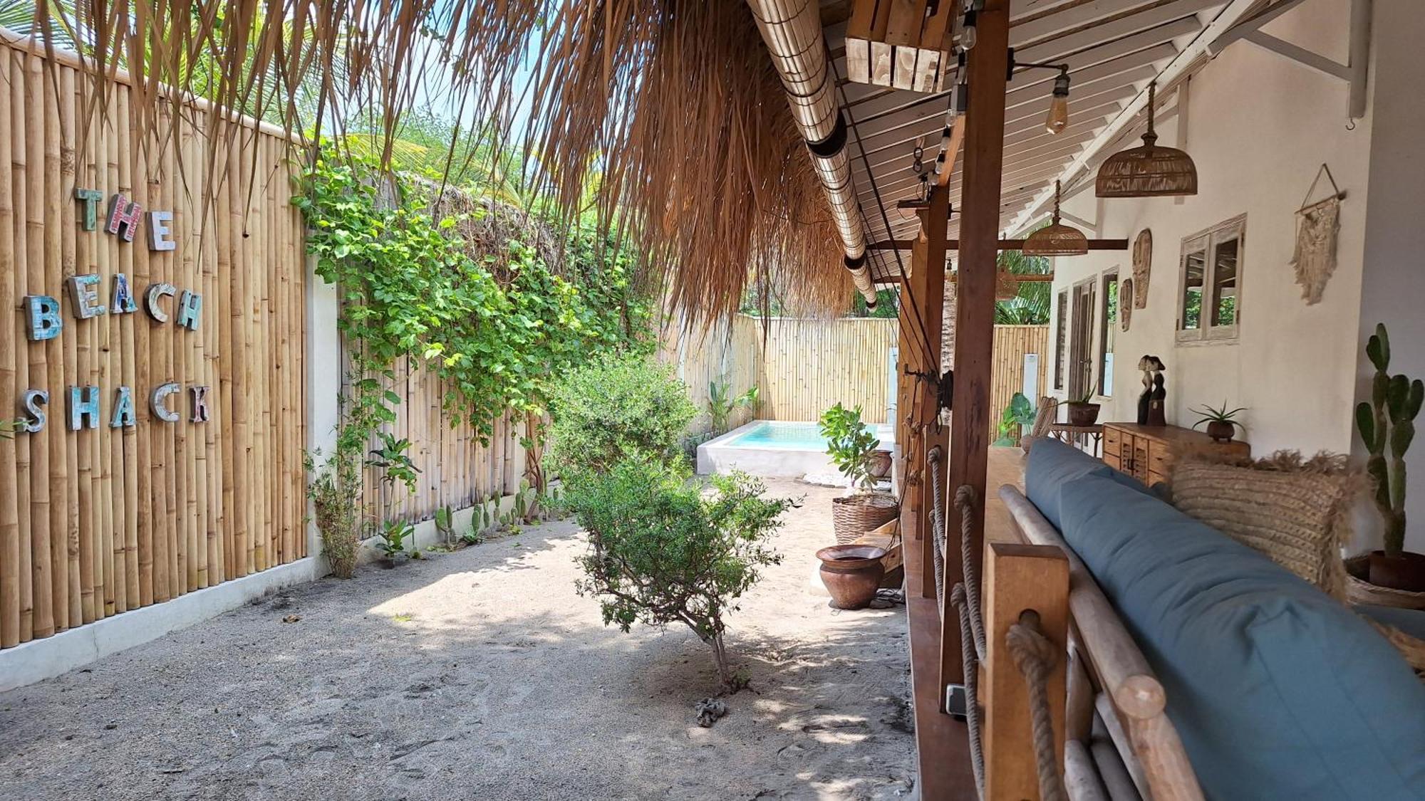 The Beach Shack Гили Еър Екстериор снимка